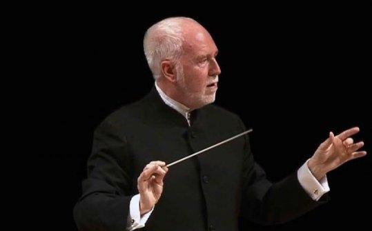 Jes&uacute;s L&oacute;pez Cobos: M&uacute;sica en las manos